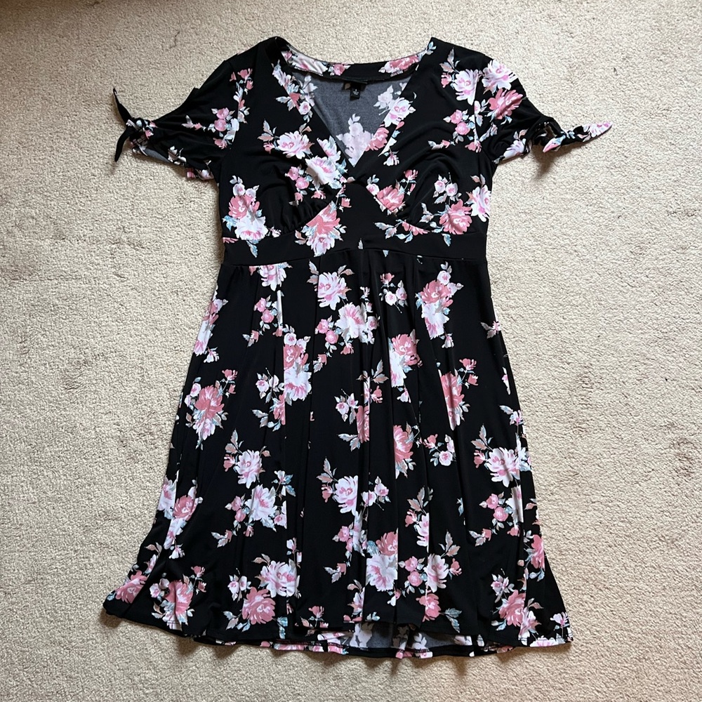 Torrid Floral Skater Dress - Picture 4 of 6